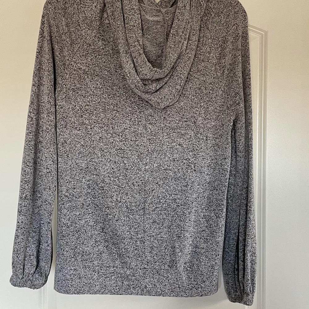 Loft sweater - Picture 2 of 2